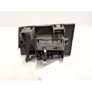 Recambio de mando elevalunas delantero derecho para volvo fl xxx 7.2 diesel referencia OEM IAM 7421043775  