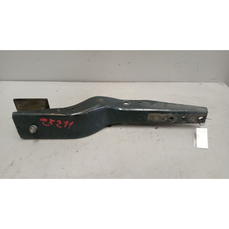 Recambio de soporte cabina trasero para iveco eurocargo 05.03  5.9 diesel referencia OEM IAM 500364395  