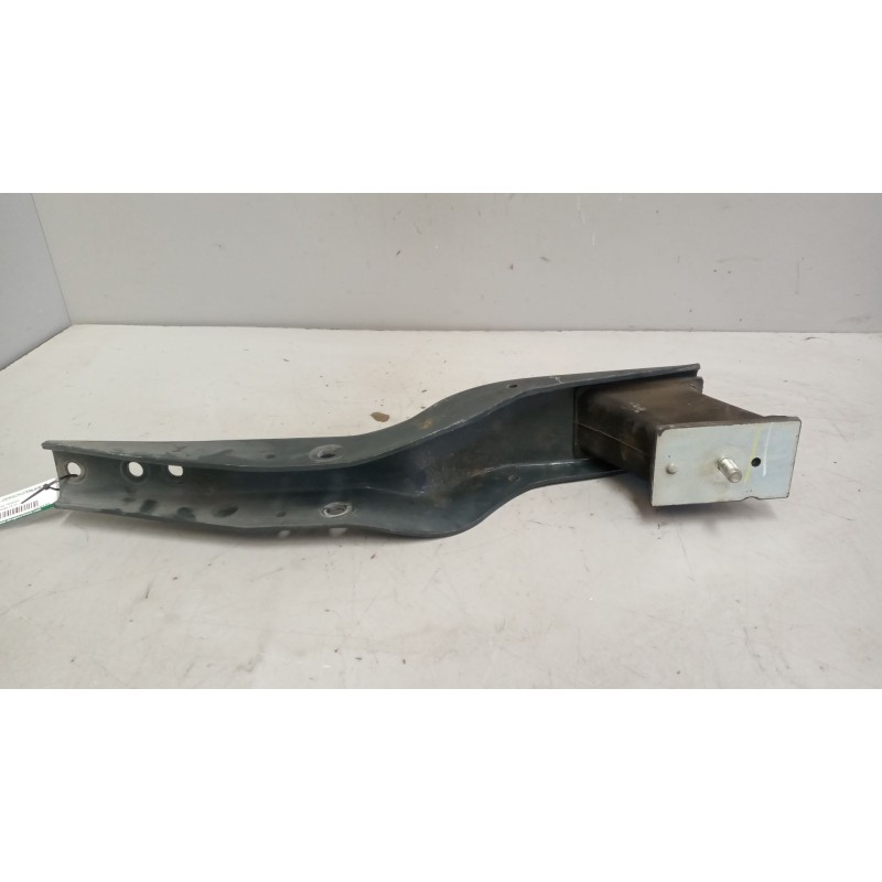 Recambio de soporte cabina trasero para iveco eurocargo 05.03  5.9 diesel referencia OEM IAM 500364395 - Blanco 2