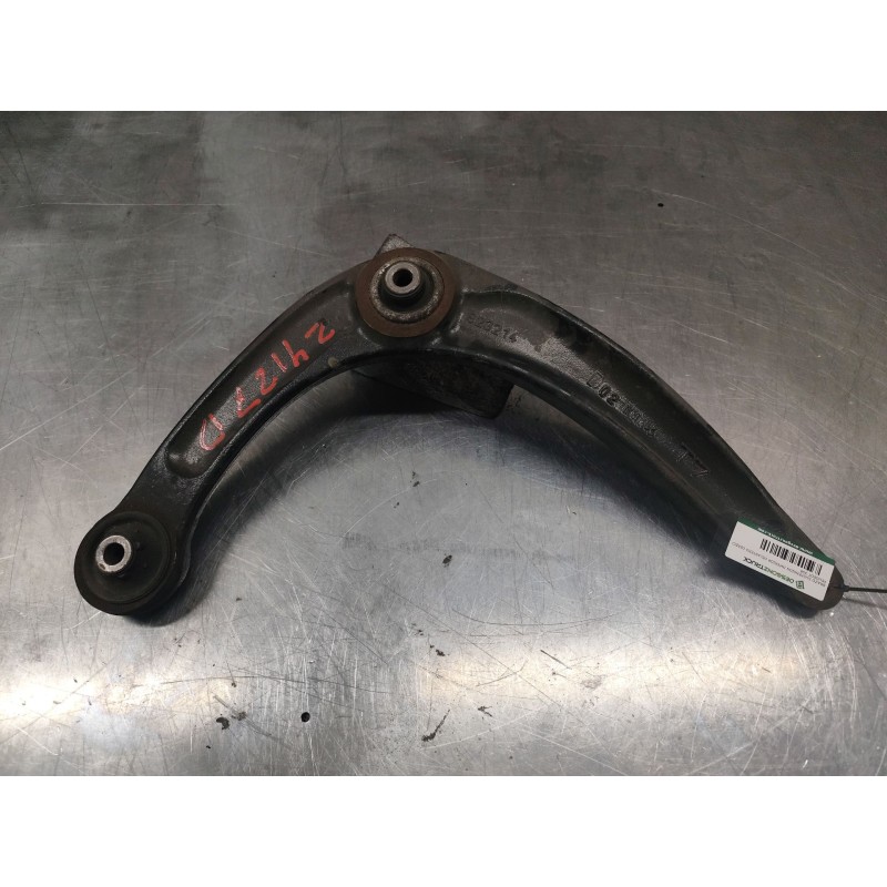 Recambio de brazo suspension inferior delantero derecho para peugeot 308 1.6 16v referencia OEM IAM   