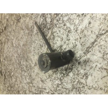 Recambio de bomba limpia para mitsubishi l 200 (k6/7) 2500 td american spirit (4-ptas.) referencia OEM IAM  2 PINS 