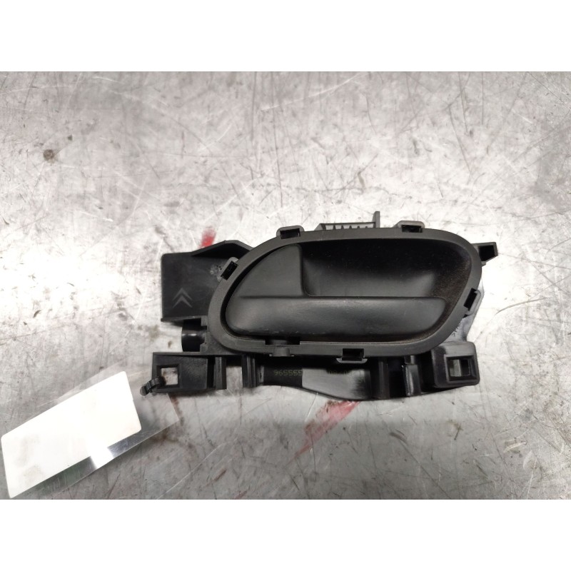 Recambio de maneta interior puerta carga para peugeot partner tepee 1.6 bluehdi 100 referencia OEM IAM  IZQUIERDA 