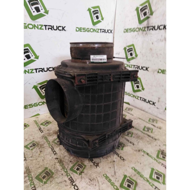 Recambio de filtro aire para renault magnum ab 2005 cabina adel.tractor semirr. gv  4x2 4xx.18 gran espacio referencia OEM IAM 5 - Blanco