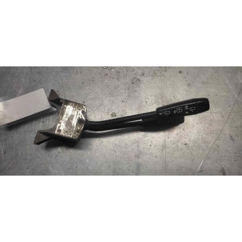 Recambio de mando multifuncion para ford fiesta berl./express festival / cl referencia OEM IAM 77FG11K665CA  