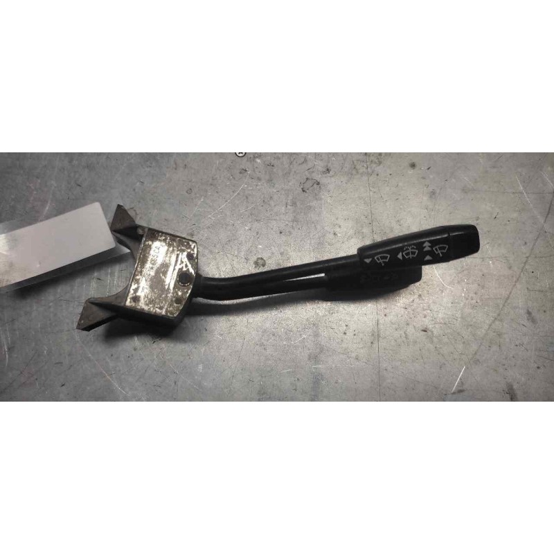 Recambio de mando multifuncion para ford fiesta berl./express festival / cl referencia OEM IAM 77FG11K665CA  