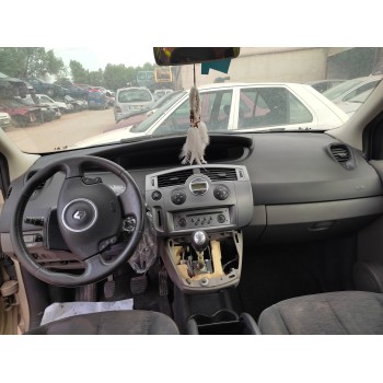 renault scenic ii del año 2008