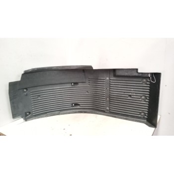 GUARDABARROS DELANTERO IZQUIERDO 82110404 
