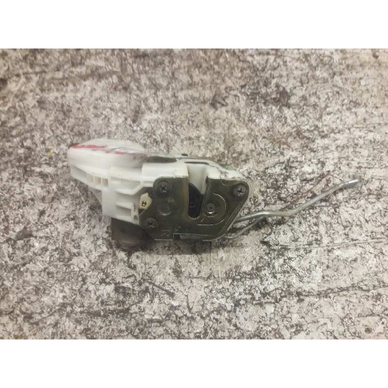 Recambio de cerradura puerta delantera derecha para mitsubishi l 200 (k6/7) 2500 td american spirit (4-ptas.) referencia OEM IAM - Verde