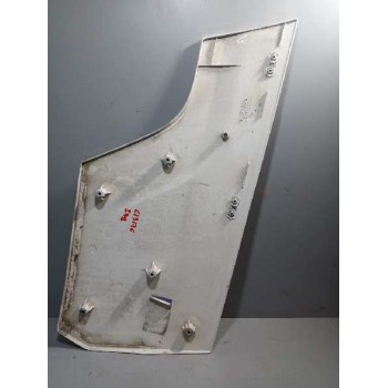 Recambio de moldura puerta delantera izquierda para renault serie t 12.8 diesel referencia OEM IAM   