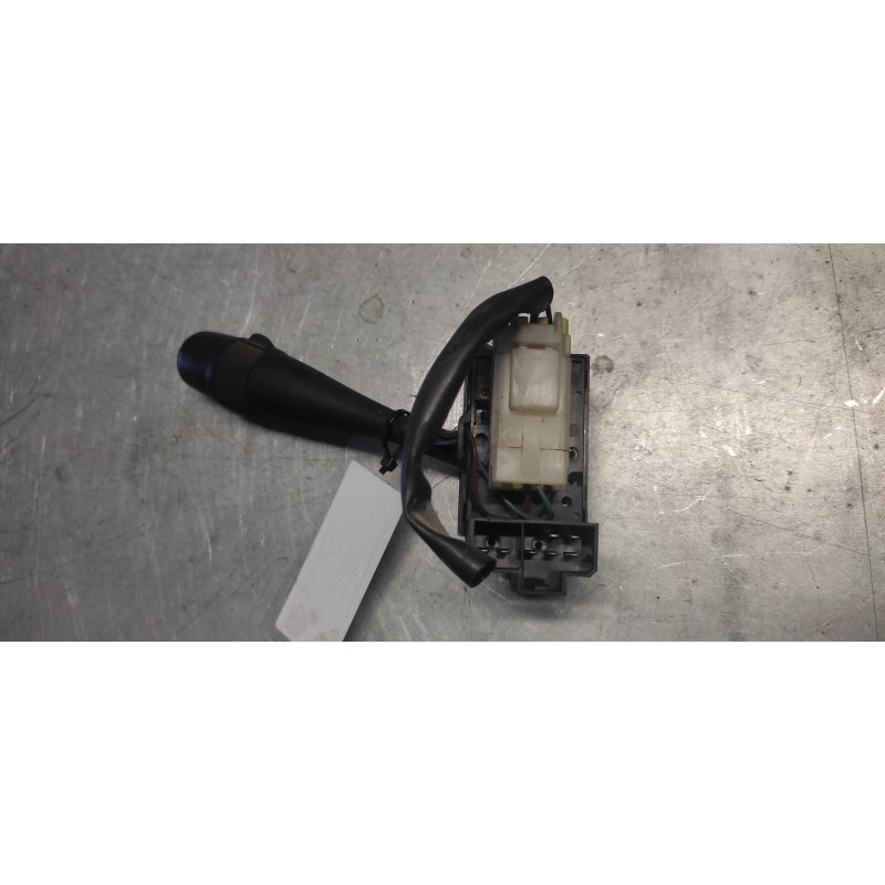 Recambio de mando limpia para nissan vanette cargo vanette cargo caja cerrada referencia OEM IAM 2