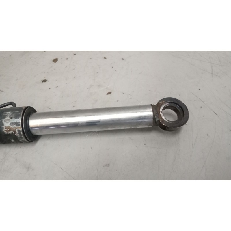 Recambio de brazo elevacion cabina para scania serie 4 (p/r 124 l) 11.7 diesel referencia OEM IAM 1517324 - Rojo 3
