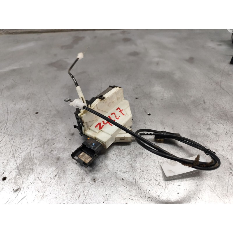 Recambio de cerradura puerta delantera derecha para peugeot 308 1.6 16v referencia OEM IAM 567153  6 PINS - Granate 2