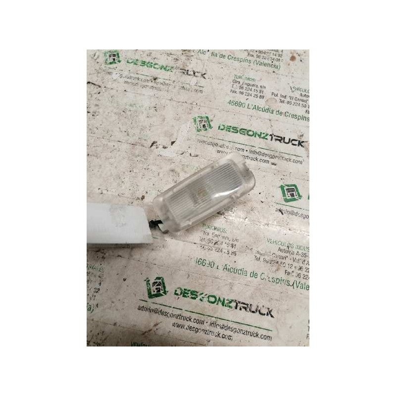 Recambio de luz interior para fiat tipo hatchback (356_, 357_) 1.3 d (356hxh1a) referencia OEM IAM 52070217 2 PINS