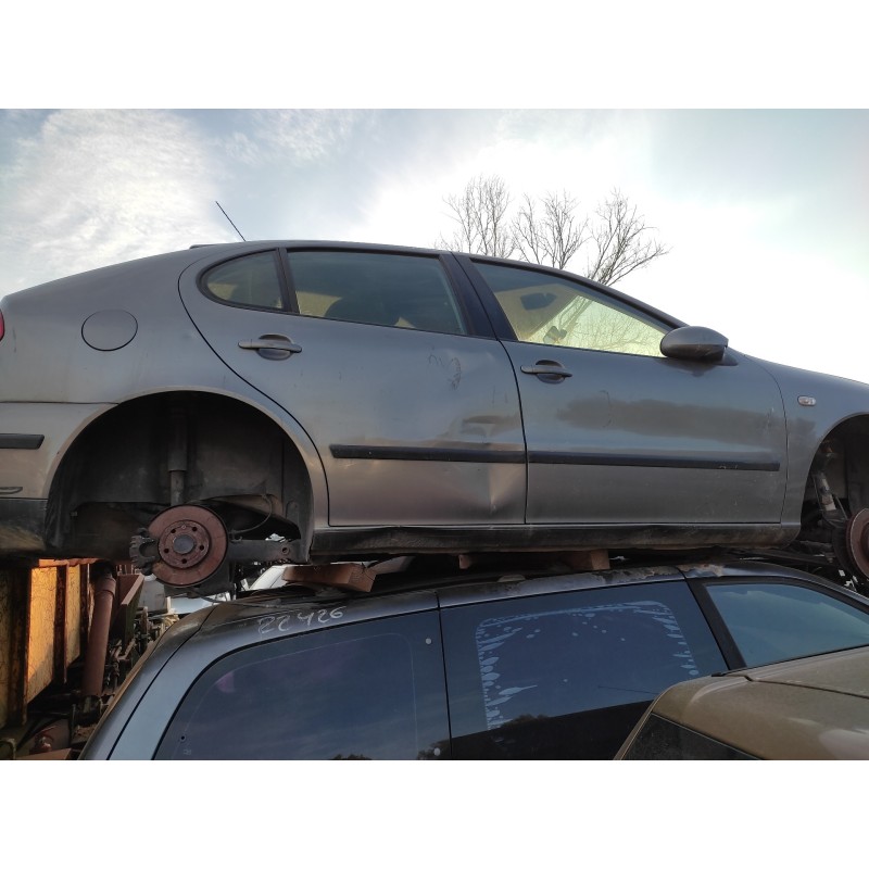 SEAT LEON (1M1)