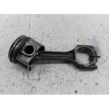 Recambio de piston para seat ibiza (6k1) select referencia OEM IAM  CON BIELA 