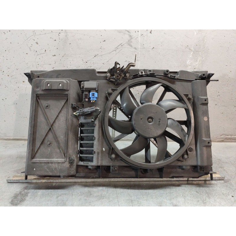 Recambio de electroventilador para peugeot 308 1.6 16v referencia OEM IAM   