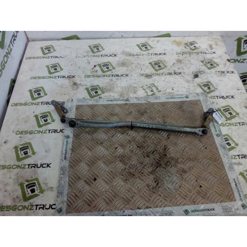 Recambio de articulacion limpia delantero para nissan trade 100 chasis cabina referencia OEM IAM   