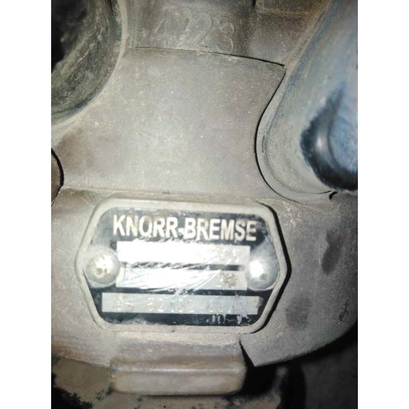 Recambio de valvula aire para man tgx 18.440 fg / 4x2 bl xl referencia OEM IAM 81521026370 LA8543 K017711 - Amarillo 2