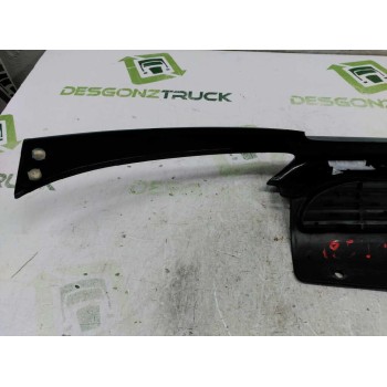Recambio de rejilla delantera central para peugeot 206 4-trg. xr referencia OEM IAM 9628934280  