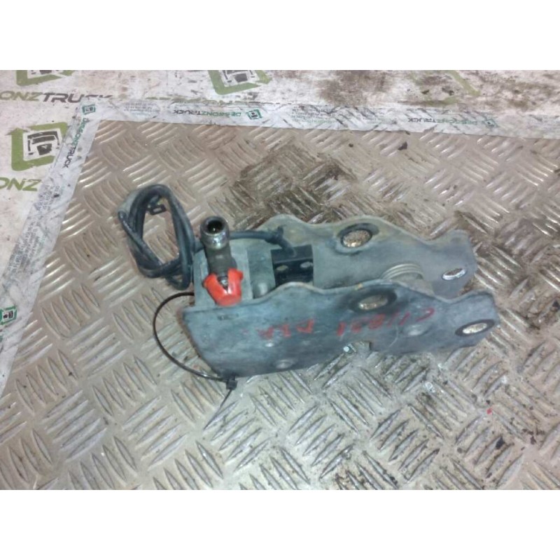 Recambio de cierre cabina derecho para daf serie xf105.460 12.9 diesel referencia OEM IAM 1427610 3