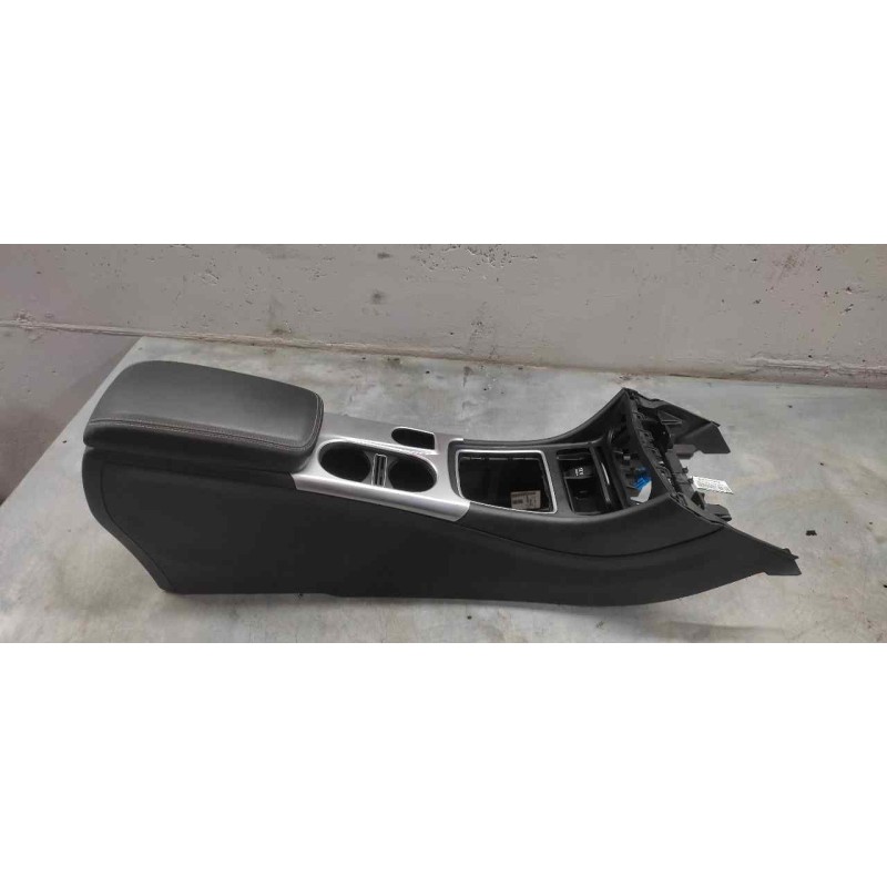 Recambio de guarnecidos palanca cambio para mercedes-benz clase cla (w117) cla 200 cdi (117.308) referencia OEM IAM A1766802000 - Blanco 3