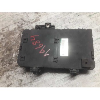 Recambio de caja reles / fusibles para opel astra h ber. cosmo referencia OEM IAM 13181278 5DK00866931 