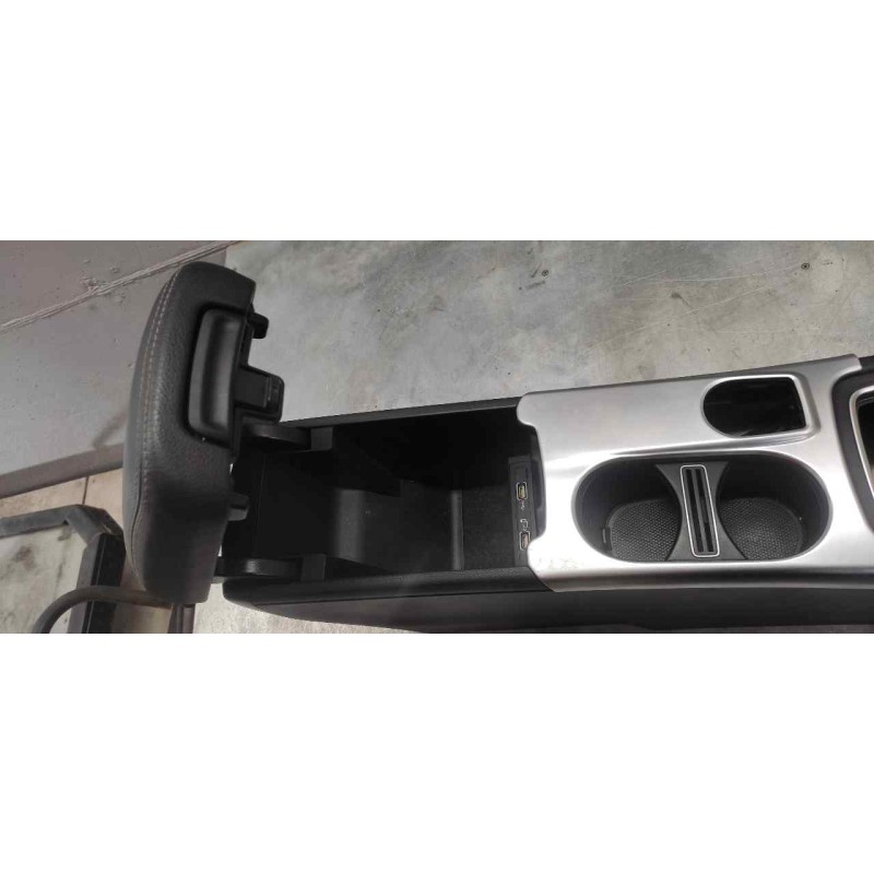 Recambio de guarnecidos palanca cambio para mercedes-benz clase cla (w117) cla 200 cdi (117.308) referencia OEM IAM A1766802000 - Blanco 5