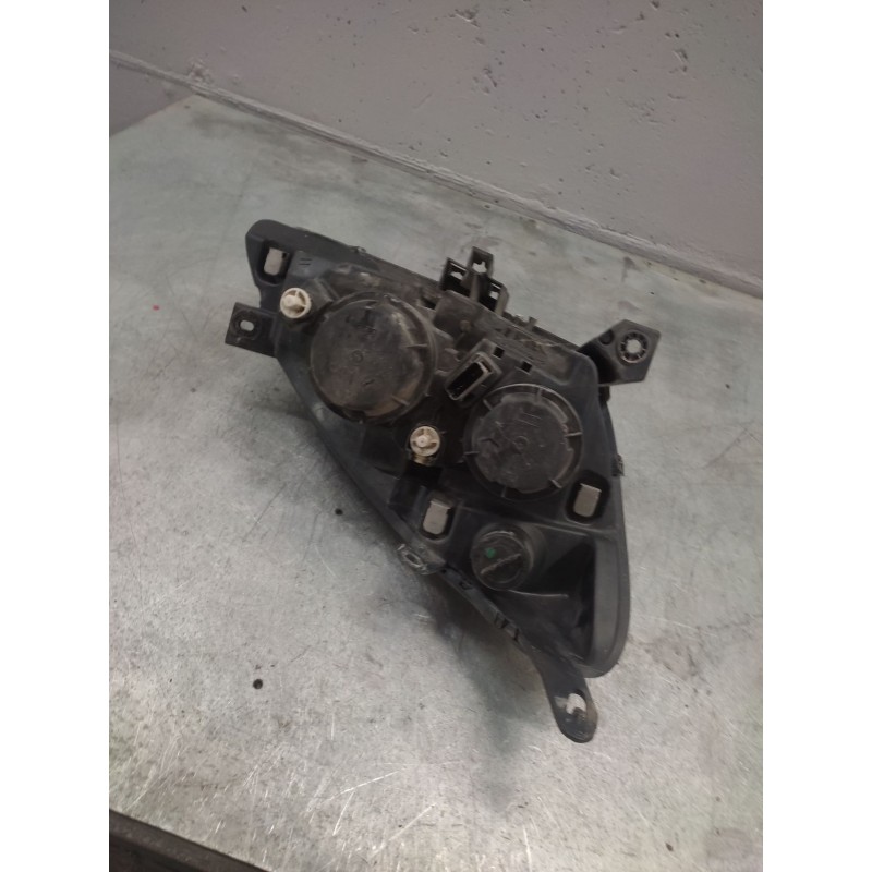 Recambio de faro izquierdo para citroën c5 berlina 2.0 hdi sx referencia OEM IAM - Gris 2