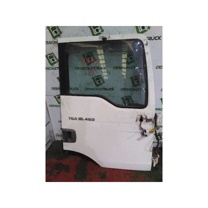 Recambio de puerta delantera derecha para man tg - a 18.xxx fg / bb   (e3/e4) xl referencia OEM IAM   