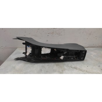 Recambio de guarnecidos palanca cambio para mercedes-benz clase cla (w117) cla 200 cdi (117.308) referencia OEM IAM A1766802000 