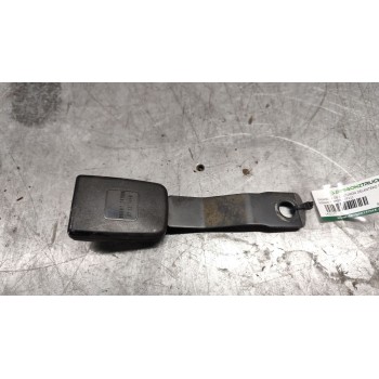 Recambio de enganche de cinturon delantero izquierdo para nissan primera (p11) 2.0 td referencia OEM IAM 868422F000  