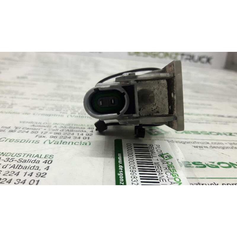 Recambio de piloto matricula para renault megane ii classic berlina confort authentique referencia OEM IAM 7700796163 - Negro 4