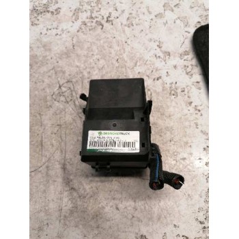 Recambio de caja reles / fusibles para opel astra g berlina 2.0 dti referencia OEM IAM 90560119  