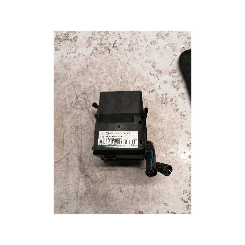 Recambio de caja reles / fusibles para opel astra g berlina 2.0 dti referencia OEM IAM 90560119 2