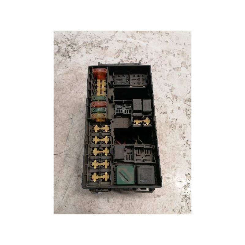 Recambio de caja reles / fusibles para ford focus berlina (cak) 1.8 tdci turbodiesel cat referencia OEM IAM 2M5T14A067BB  