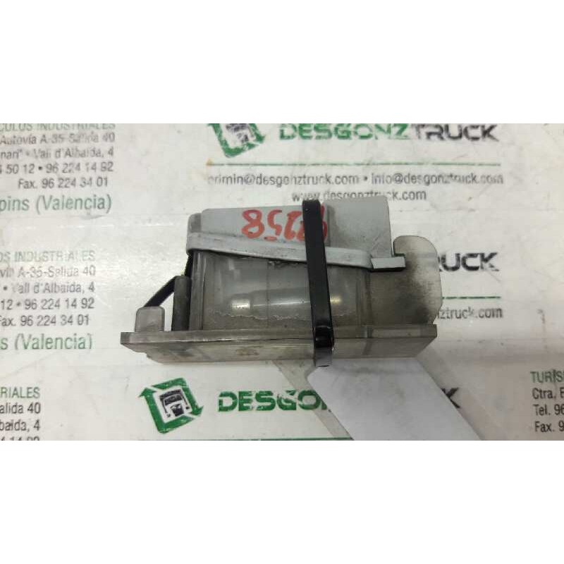 Recambio de piloto matricula para renault megane ii classic berlina confort authentique referencia OEM IAM 7700796163 2