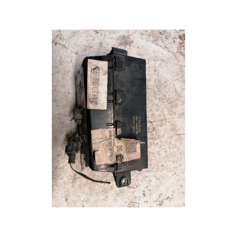 Recambio de caja reles / fusibles para ford focus berlina (cak) 1.8 tdci turbodiesel cat referencia OEM IAM 2M5T14A067BB 2