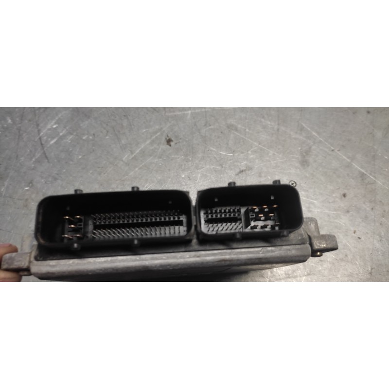 Recambio de centralita motor uce para skoda fabia (6y2/6y3) attractive referencia OEM IAM 036906034CB 6160065809 - Negro 2