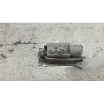 Recambio de piloto matricula para renault laguna ii (bg0) confort dynamique referencia OEM IAM 7700796183  