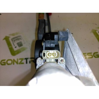 Recambio de elevalunas delantero izquierdo para ford mondeo berlina/familiar (fd) clx berlina referencia OEM IAM 1060857 5 PUERT