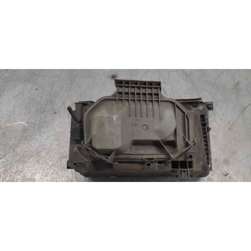Recambio de faro derecho para mercedes-benz clase e (w124) berlina e 300 (124.030) referencia OEM IAM - Negro 2