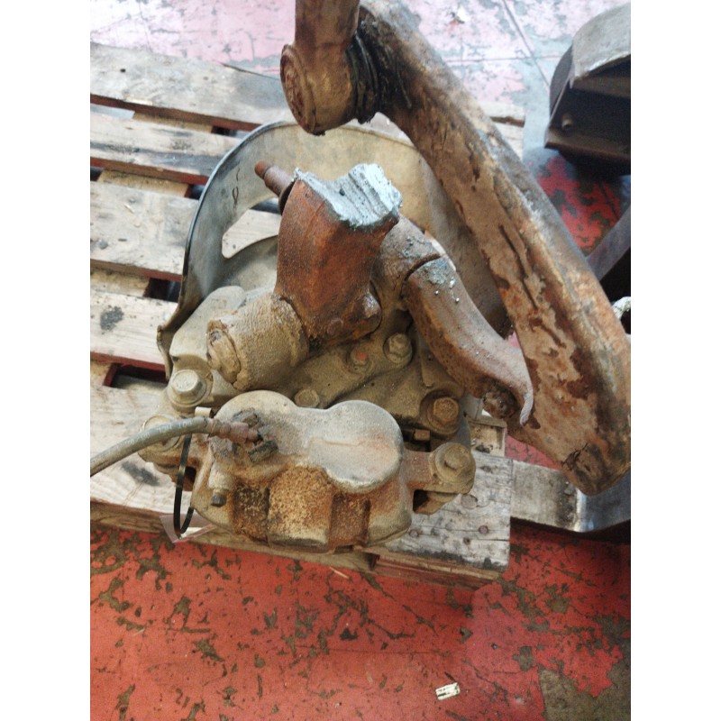 Recambio de mangueta delantera izquierda para isuzu npr npr 77 g referencia OEM IAM 8-97261-550-1  