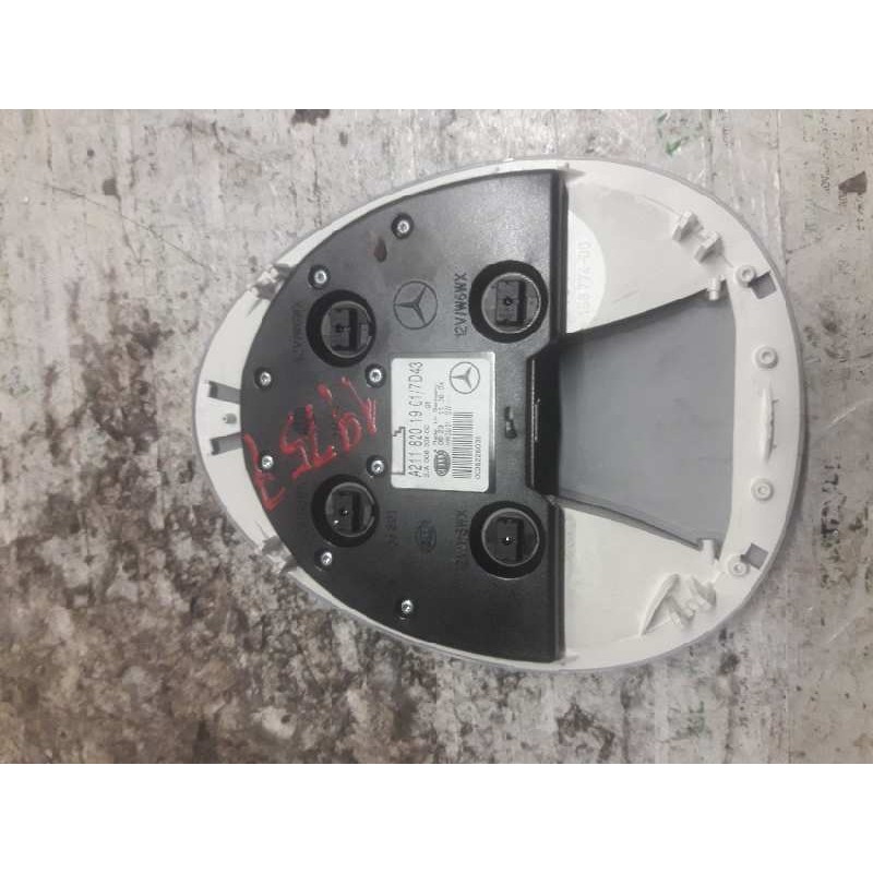 Recambio de luz interior para mercedes-benz clase e (w211) berlina e 220 cdi (211.006) referencia OEM IAM A2118201901 4 PINS 2