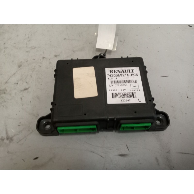 Recambio de modulo electronico para renault magnum ab 2005 referencia OEM IAM 7420569216 CENTRALITA ECS 