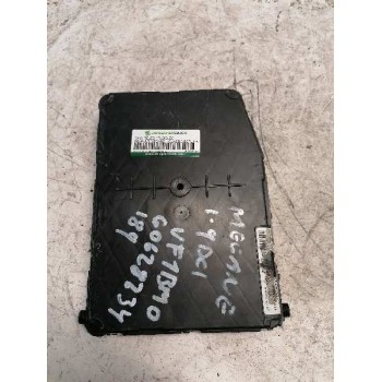 CAJA RELES / FUSIBLES 8200305575 S118400200 