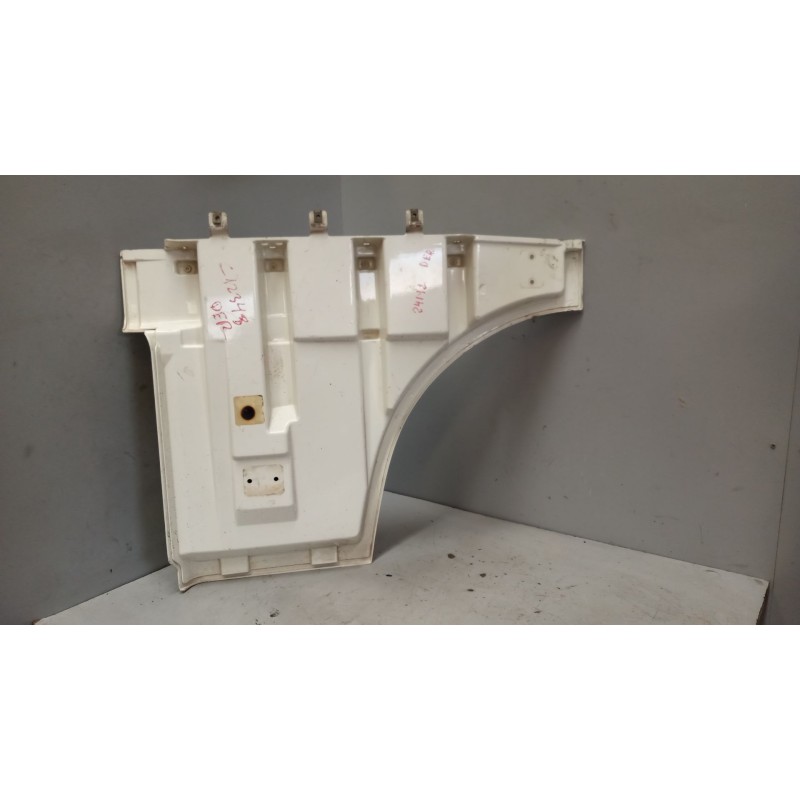 Recambio de moldura puerta delantera derecha para daf serie xf105.460 12.9 diesel referencia OEM IAM 1295620 2