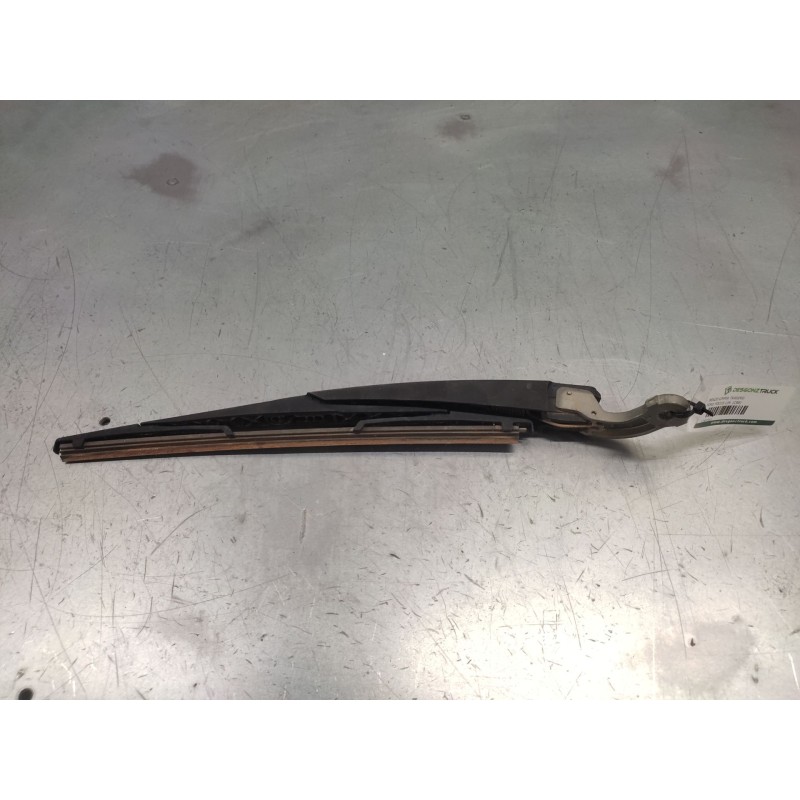Recambio de brazo limpia trasero para ford focus lim. (cb8) titanium referencia OEM IAM 2