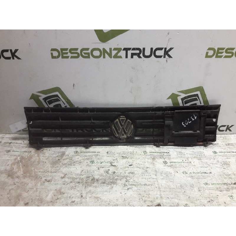 Recambio de rejilla delantera para volkswagen polo (801/803) 1.05 referencia OEM IAM 867853653 - Blanco 2