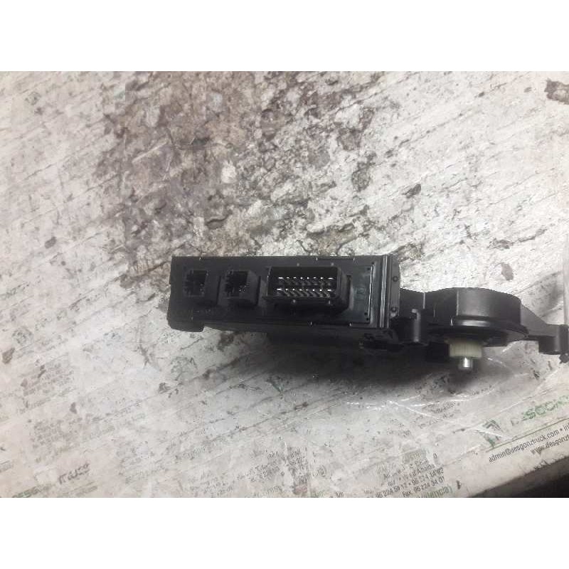 Recambio de motor elevalunas delantero izquierdo para peugeot 307 break / sw (s1) 2.0 16v hdi fap cat (rhr / dw10bted4) referenc - Blanco 2