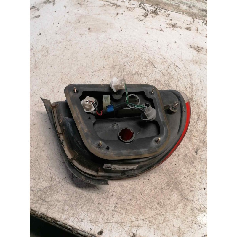 Recambio de piloto trasero derecho para hyundai accent (x3) 1.3 cat referencia OEM IAM - Blanco 2